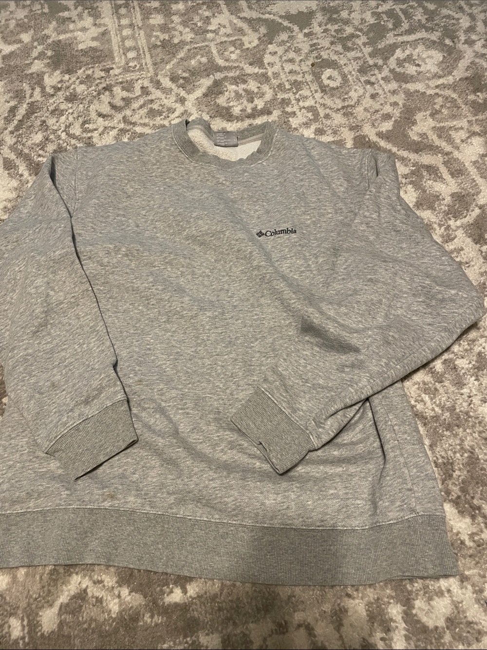 Columbia Light Gray Crewneck Sweatshirt